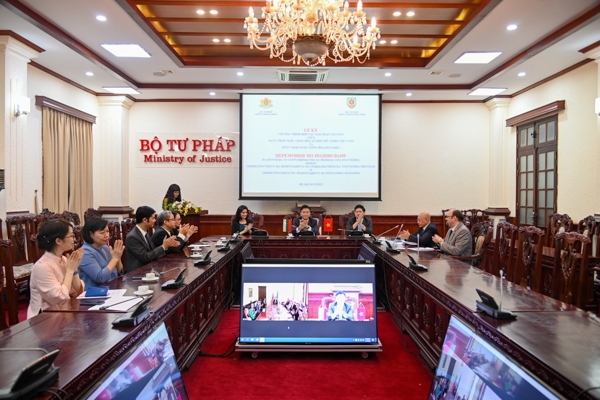 Vietnam, Bulgaria ink judicial cooperation programme